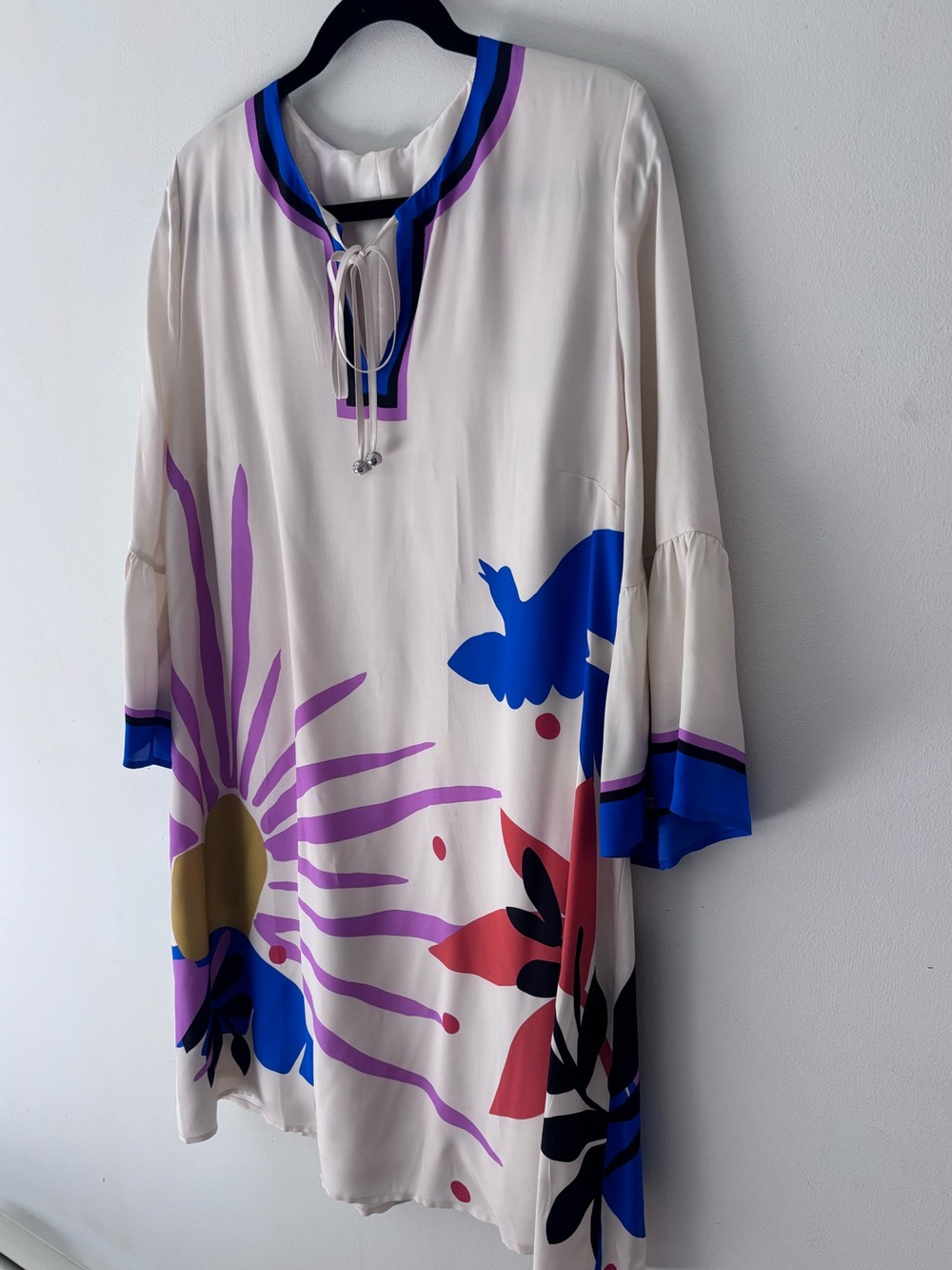 NWT Jade by Johnny Was Lorianne cream white blue silk graphic mini dress large - Picture 11 of 15